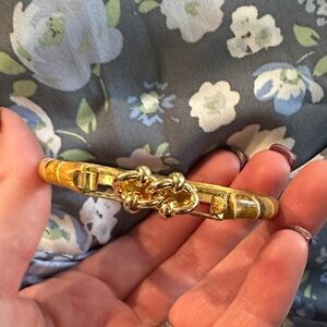 Elegant Gold Bracelet